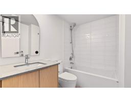 3 1721 Adanac St, Victoria, BC V8R2C4 Photo 12