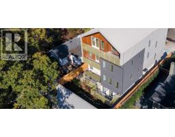3 1721 Adanac St, Victoria, BC V8R2C4 Photo 19