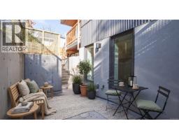 3 1721 Adanac St, Victoria, BC V8R2C4 Photo 7