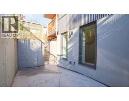 3 1721 Adanac St, Victoria, BC V8R2C4 Photo 8