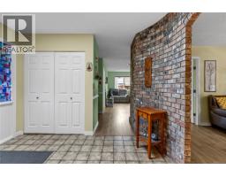 834 Redonda Pl, Qualicum Beach, BC V9K1R4 Photo 19