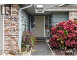 834 Redonda Pl, Qualicum Beach, BC V9K1R4 Photo 23