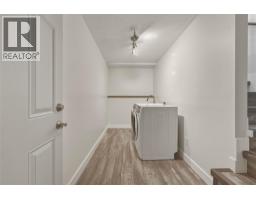 7701 Birch Lane, Coldstream, BC V1B1P1 Photo 25