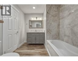 Bedroom - 7701 Birch Lane, Coldstream, BC V1B1P1 Photo 11