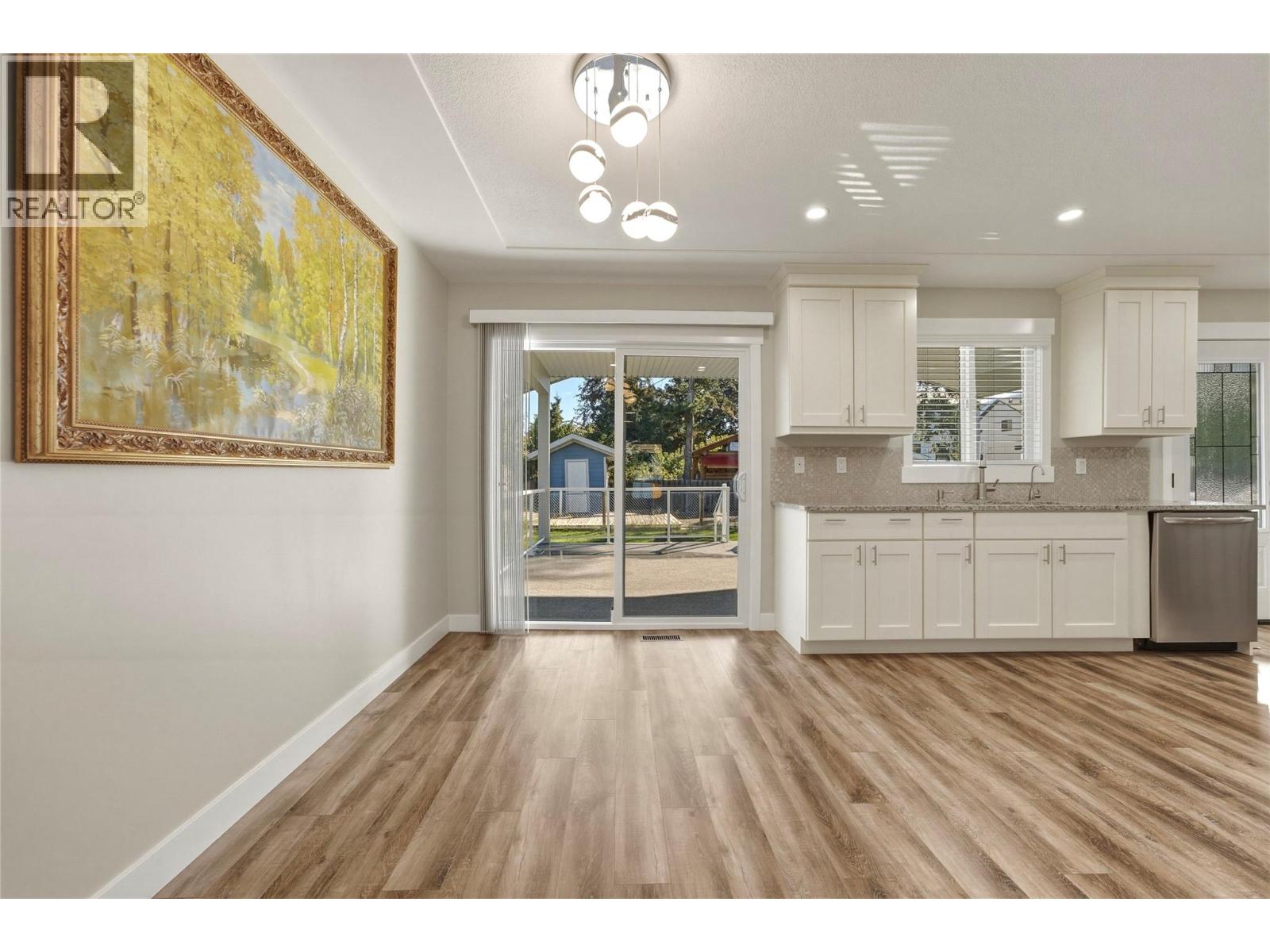 7701 Birch Lane - Image 7