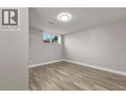 7701 Birch Lane, Coldstream, BC V1B1P1 Photo 34