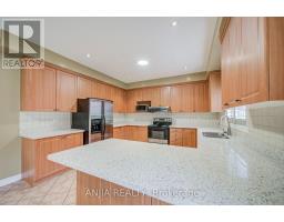 23 Ayhart Street E, Markham, ON L6E1H5 Photo 22