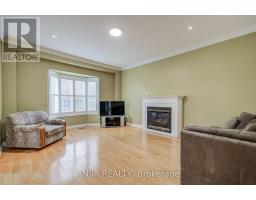 23 Ayhart Street E, Markham, ON L6E1H5 Photo 27