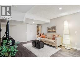 7 Woodgreen Crescent Sw, Calgary, AB T2W4A4 Photo 32