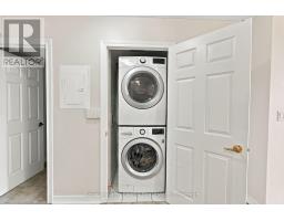 402 - 16 Dallimore Circle, Toronto, ON M3C4C4 Photo 17