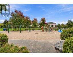 402 - 16 Dallimore Circle, Toronto, ON M3C4C4 Photo 24