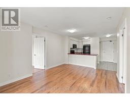 402 - 16 Dallimore Circle, Toronto, ON M3C4C4 Photo 6