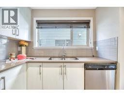 702, 50 Belgian Lane, Cochrane, AB T4C0Y5 Photo 12