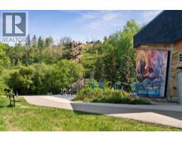512 Memorial Drive NW - photo 44