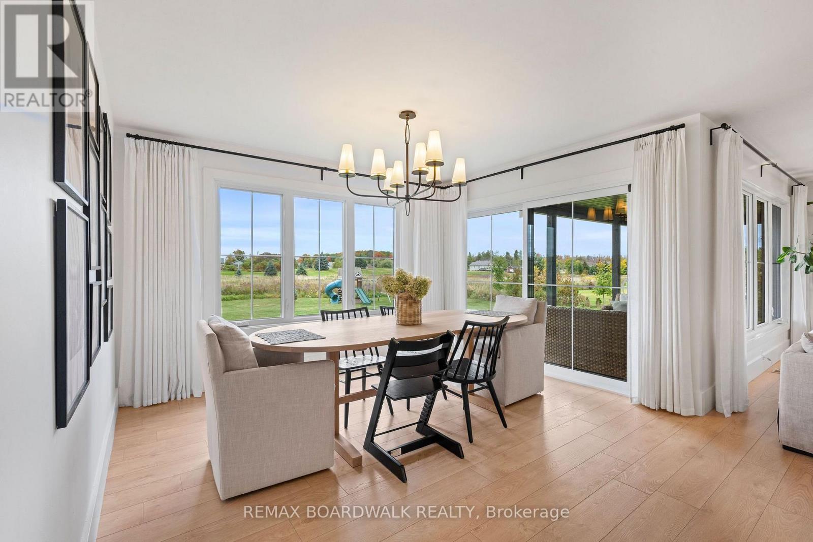 540 CRAIN DRIVE - Image 22
