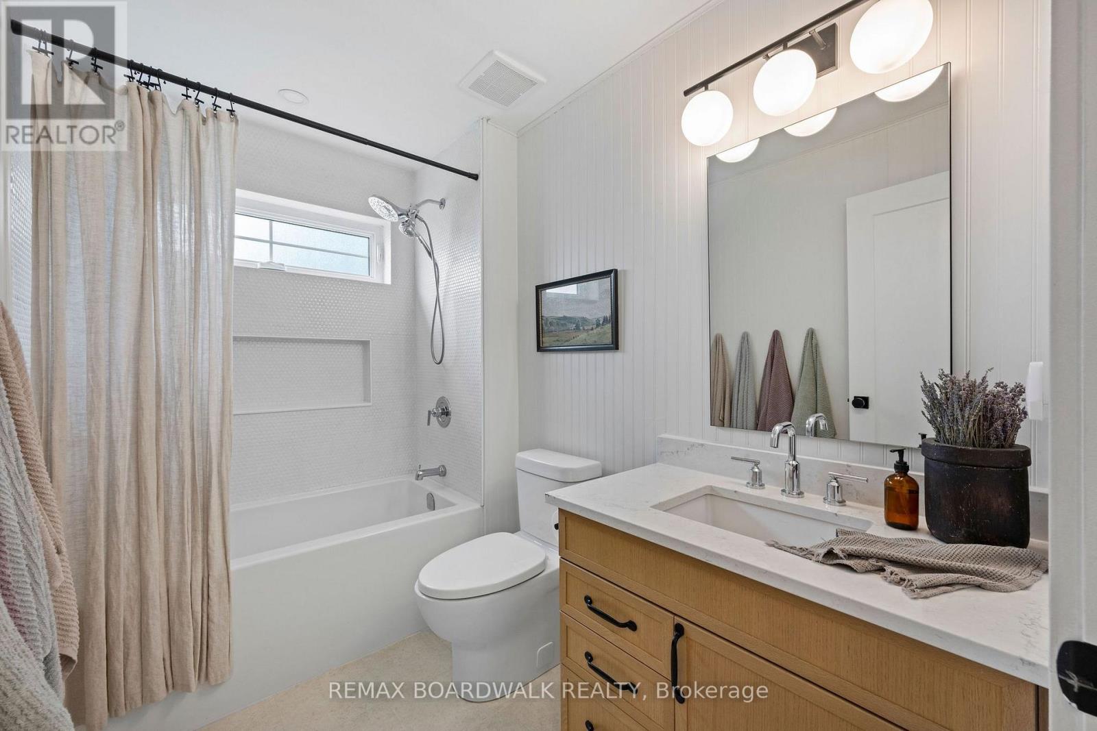 540 CRAIN DRIVE - Image 37