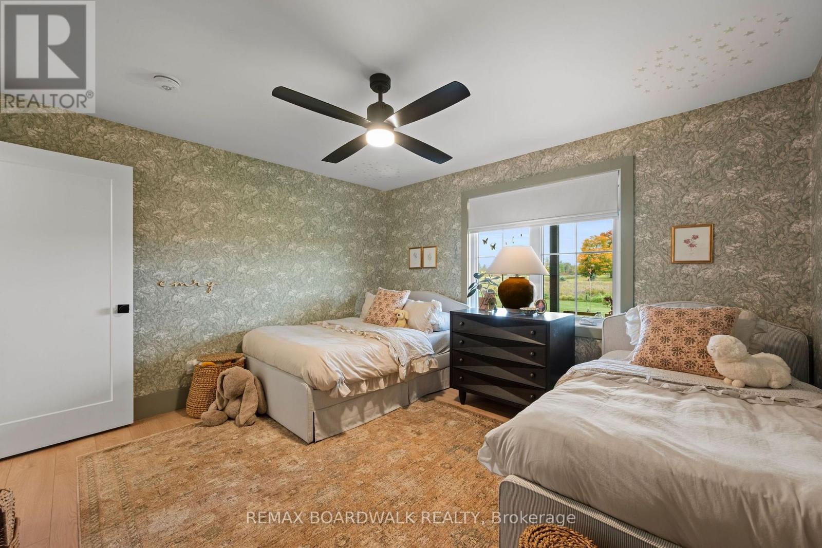 540 CRAIN DRIVE - Image 39