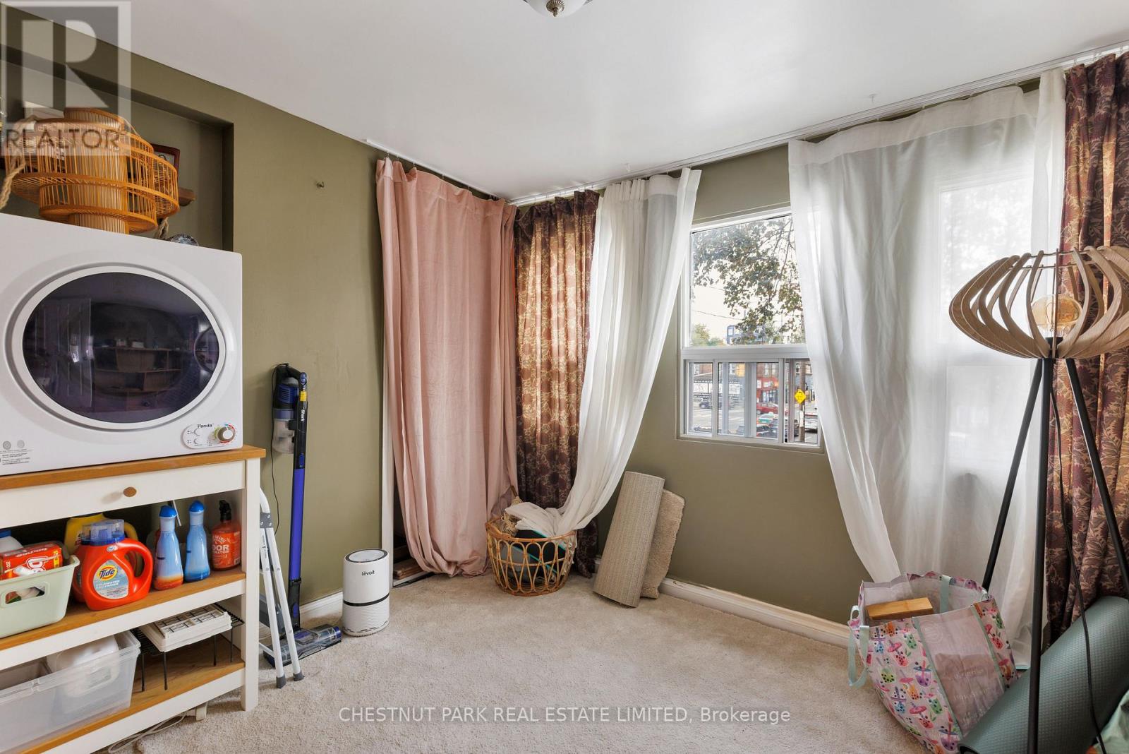 185 WALMER ROAD - 23