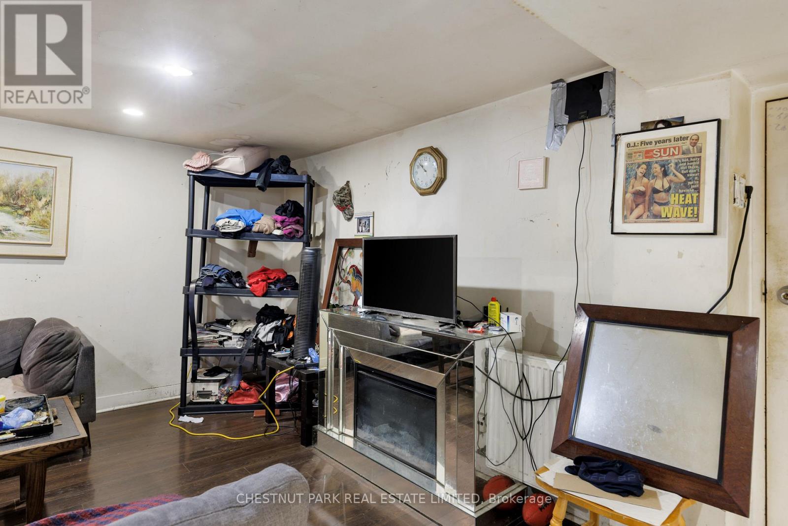 185 WALMER ROAD - 37