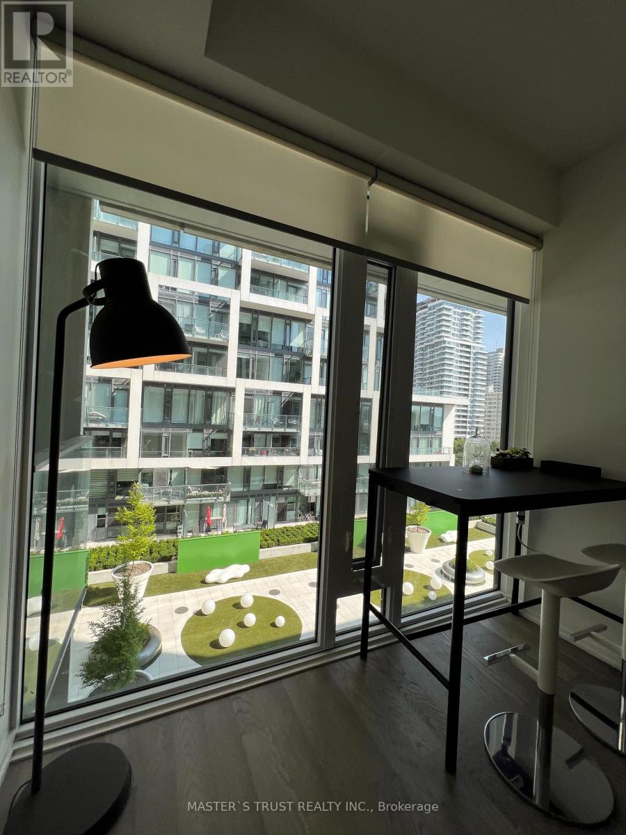 943 - 8 HILLSDALE AVENUE E, Toronto (Mount Pleasant West)