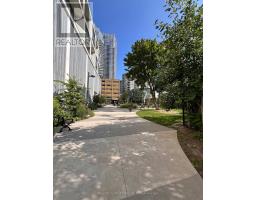943 - 8 Hillsdale Avenue E, Toronto, ON M4S1T5 Photo 10