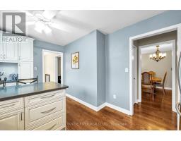 920 Sunrise Avenue, Pickering, ON L1W2G3 Photo 12