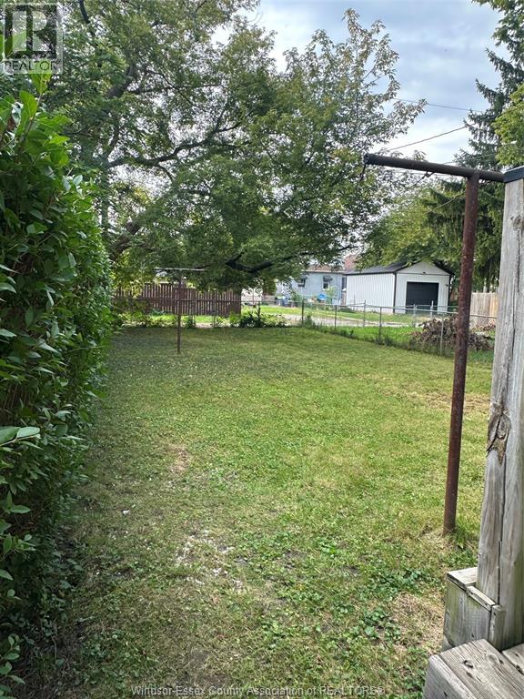 1577 MOY AVENUE - 3
