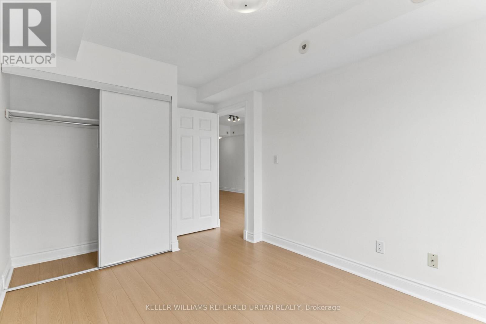 #2016 3035 FINCH AVENUE W - 18