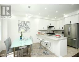 Laundry room - 25 Sibella Way, Vaughan, ON L4H3V6 Photo 9