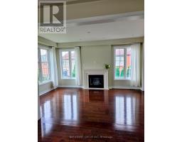 159 Riding Mountain Drive, Richmond Hill, ON L4E0T9 Photo 6