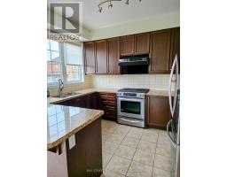 159 Riding Mountain Drive, Richmond Hill, ON L4E0T9 Photo 9