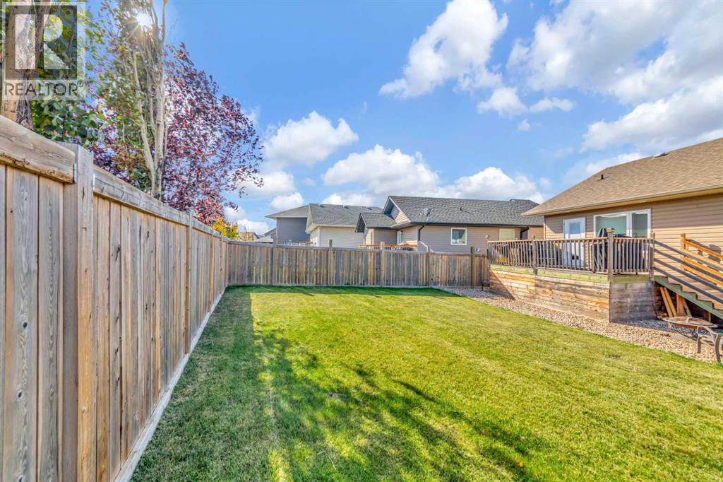 7207 39A Street - Image 32