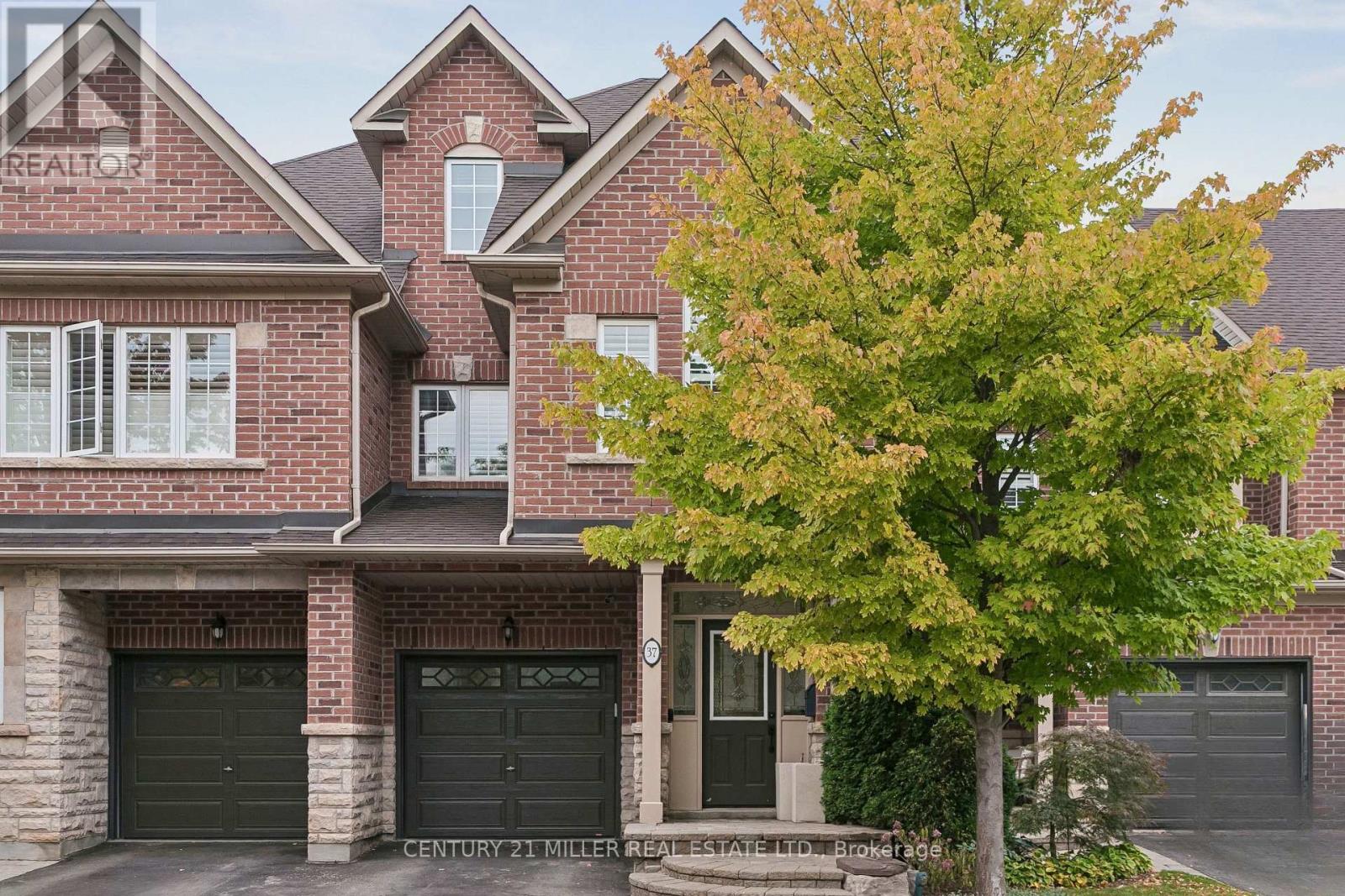 37 - 300 RAVINEVIEW WAY, Oakville (WC Wedgewood Creek)