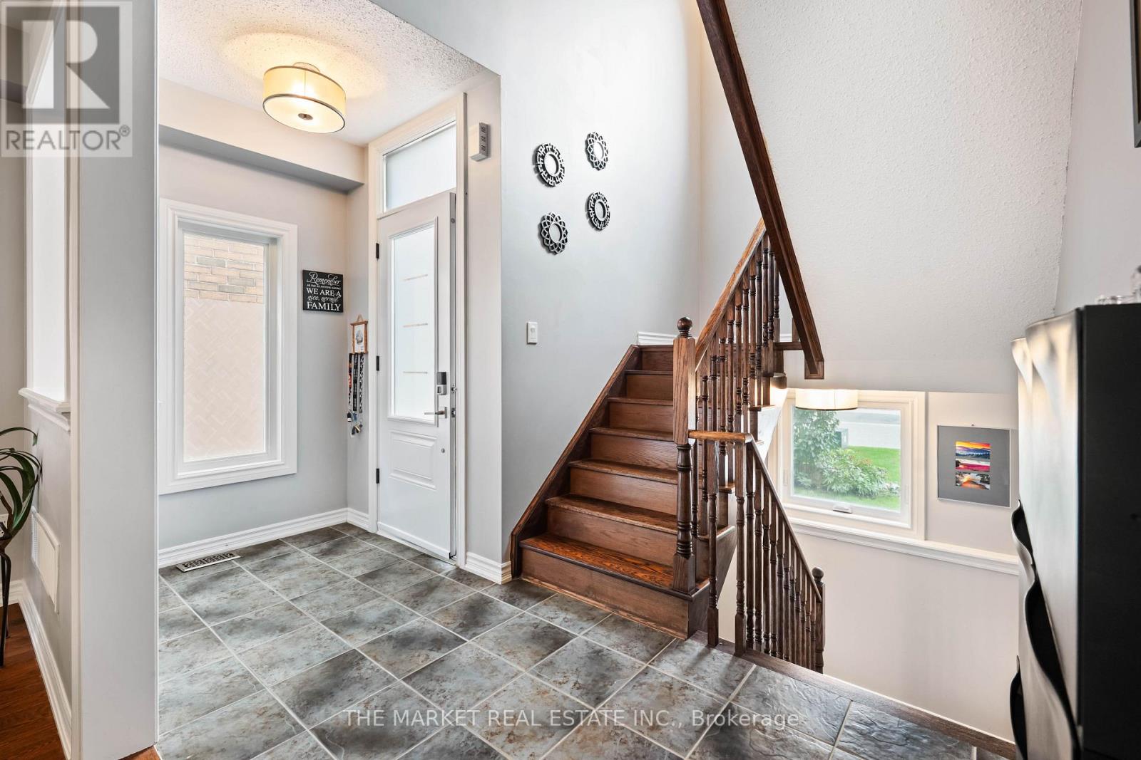 877 O'REILLY CRESCENT - Image 21