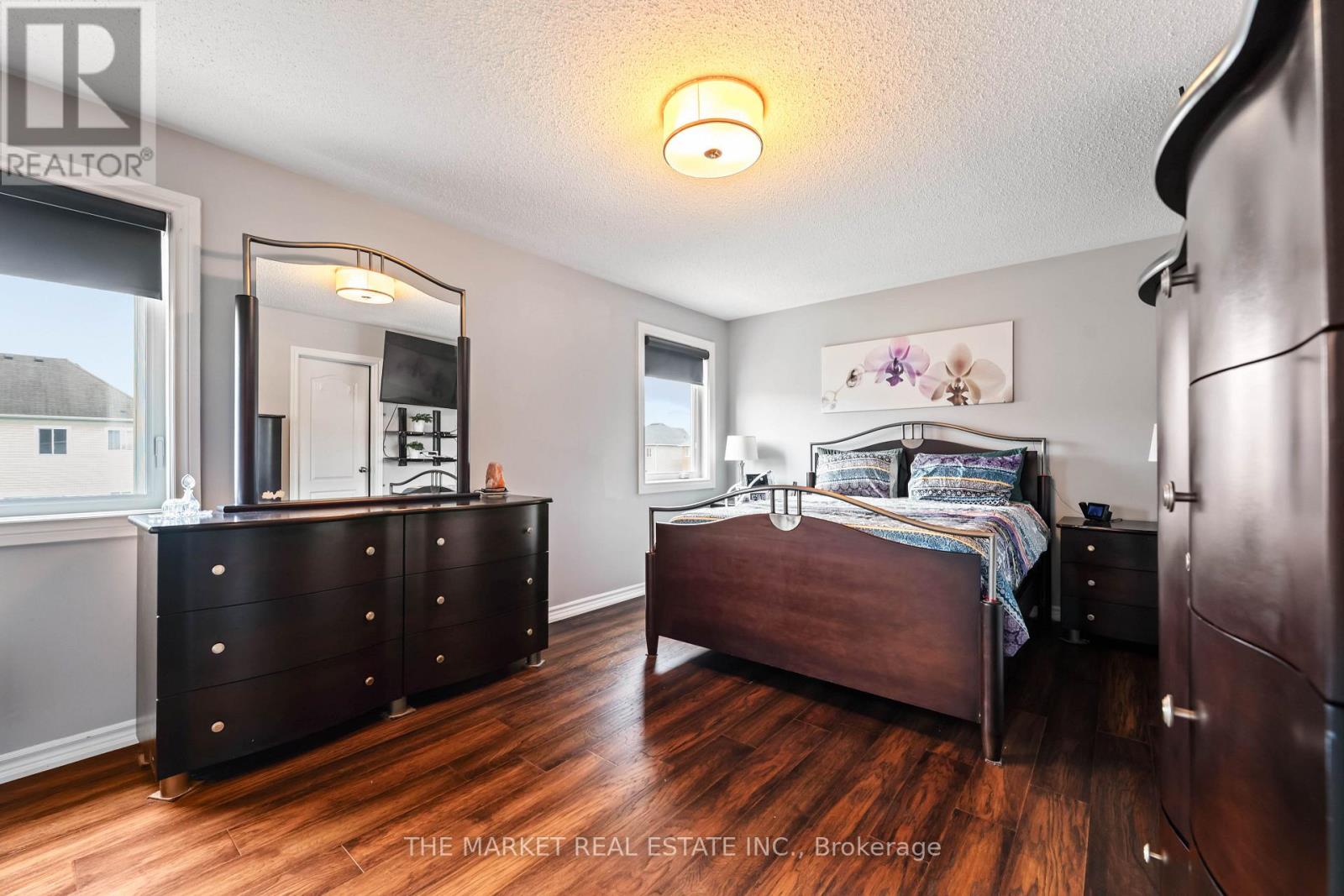 877 O'REILLY CRESCENT - Image 38