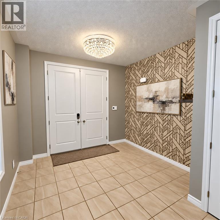26 Strauch Avenue — photo 4