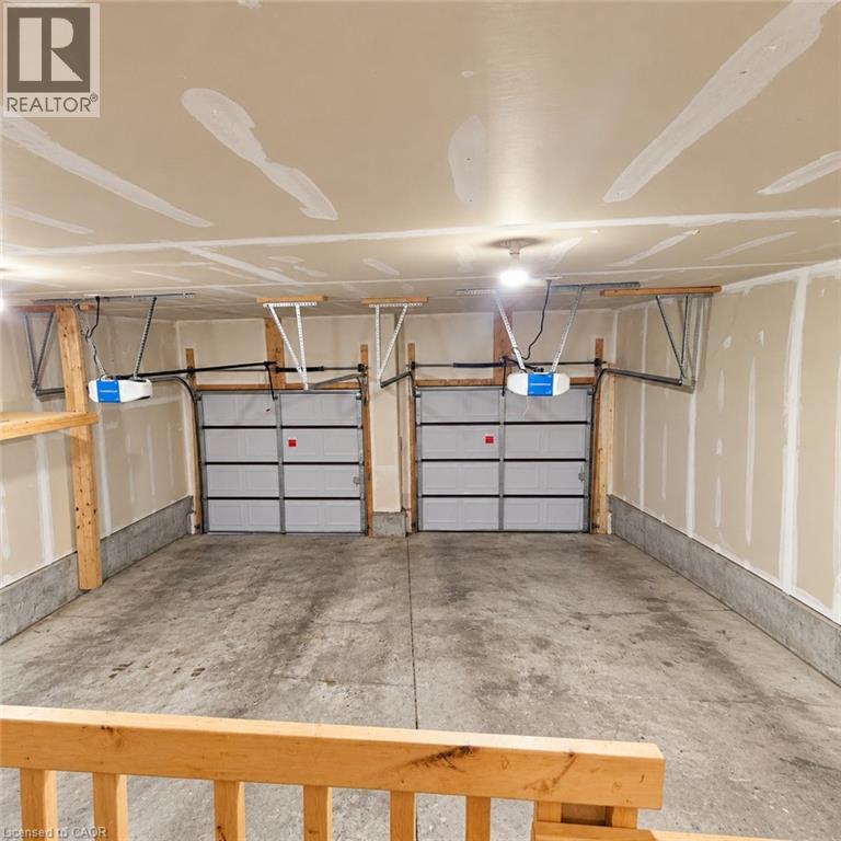 26 Strauch Avenue — photo 33