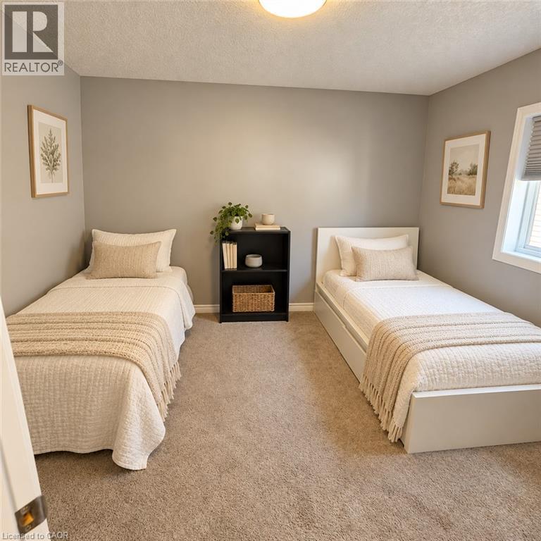 26 Strauch Avenue — photo 21