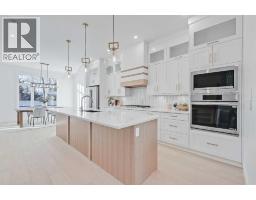 3538 43 Street SW - photo 14