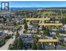3538 43 Street SW - photo 44