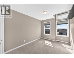 135 Evansridge Crescent NW - photo 30