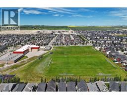 135 Evansridge Crescent NW - photo 47