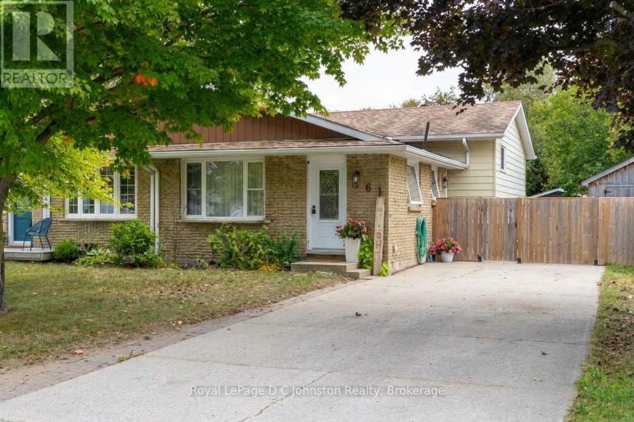 761 ARLINGTON STREET - 1