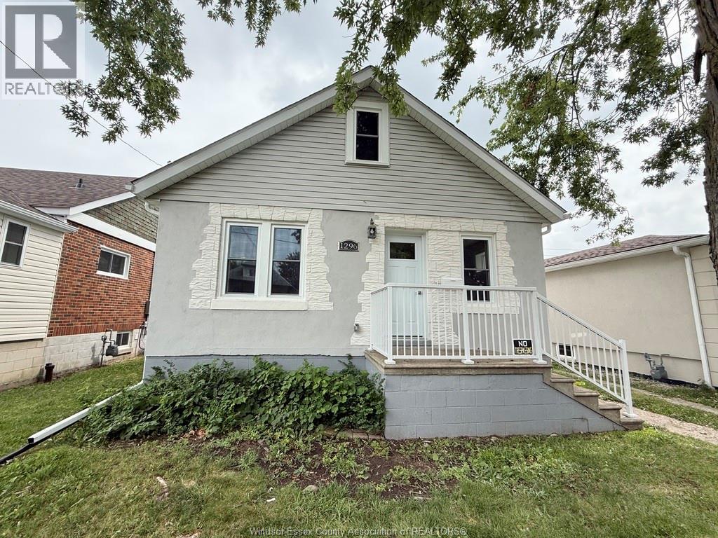 1296 LAURENDEAU AVENUE, Windsor