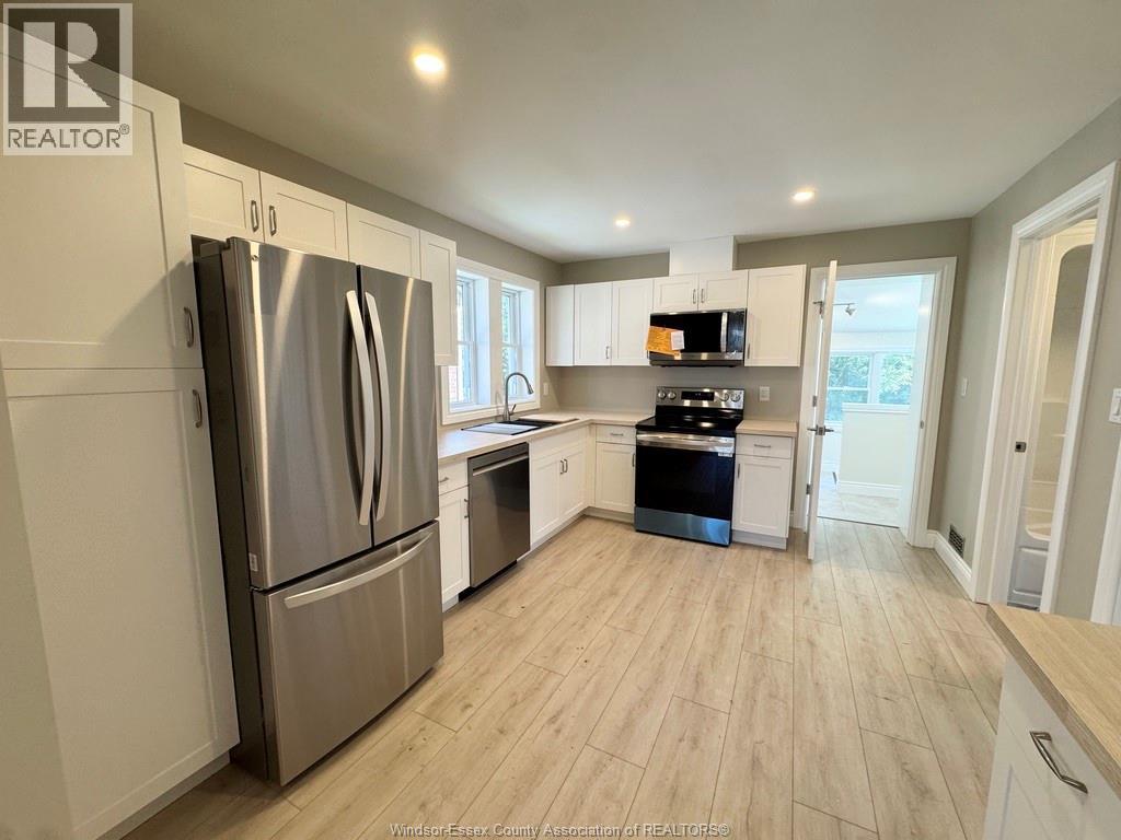1296 LAURENDEAU AVENUE, Windsor — photo 7