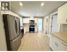 1296 Laurendeau Avenue, Windsor, ON N8Y4B5 Photo 9