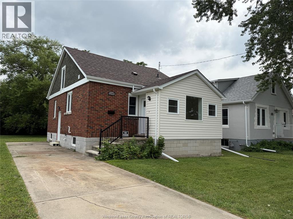 1290 LAURENDEAU AVENUE, Windsor