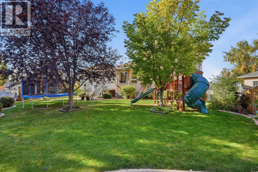 Listing photo – 6404 55 Avenue, Ponoka