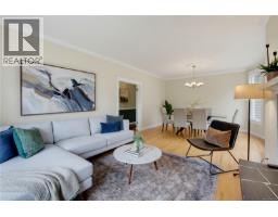 Eating area - 103 Bushby St, Victoria, BC V8S1B3 Photo 9
