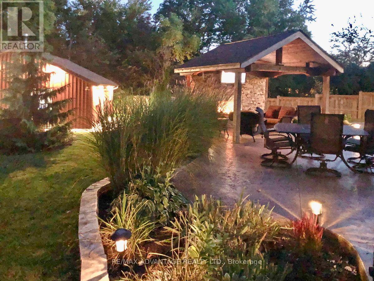 43 LYNNGATE GROVE - 50